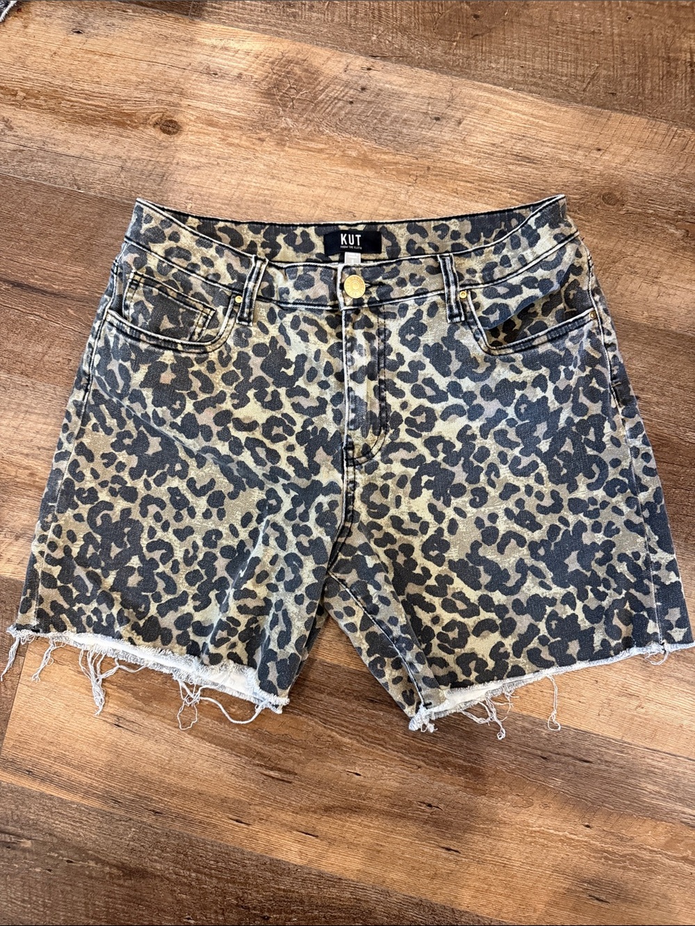 Kut from the Kloth Leopard-Print Denim Cutoff Shorts - Black & Tan